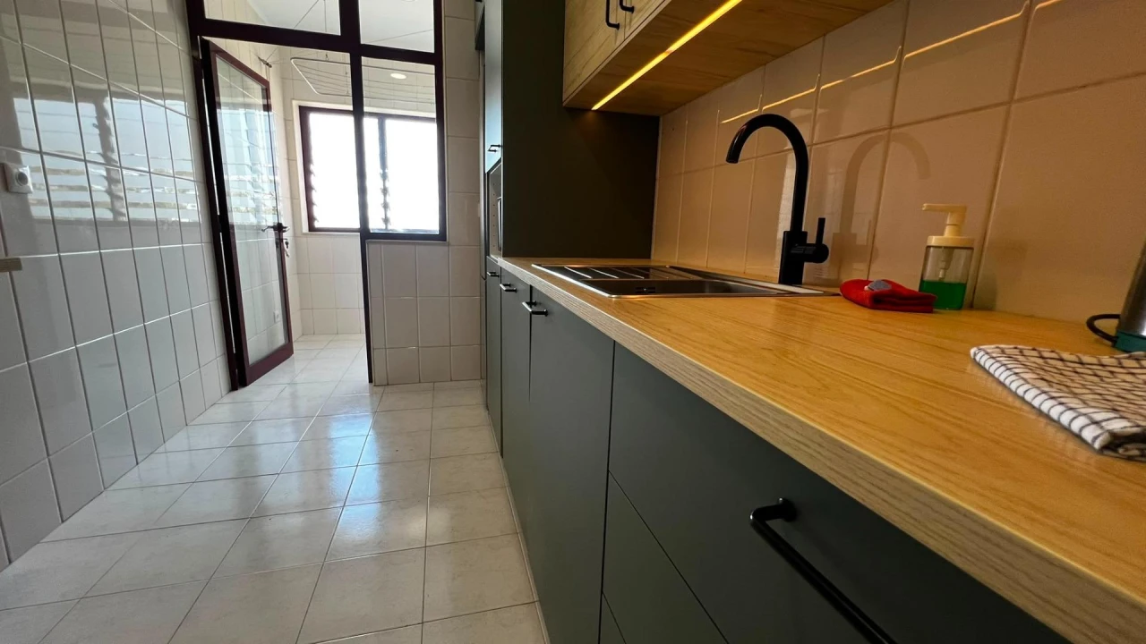 Apartamento T3 para Venda em Vilar de Andorinho Foto 4