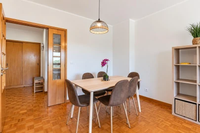 Apartamento T3 para Venda em Vilar de Andorinho