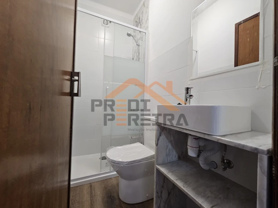 Quarto para Arrendamento em Odivelas Foto 15