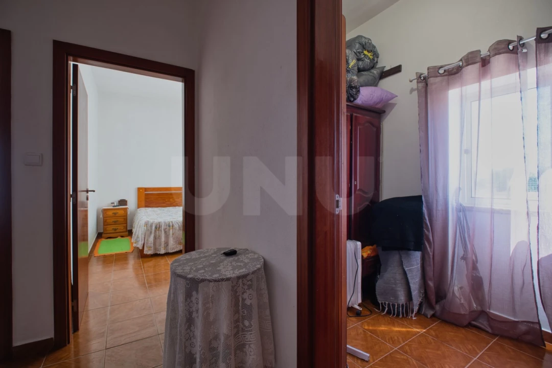 Moradia T2 para Venda em Santa Maria, São Pedro e Sobral da Lagoa Foto 10