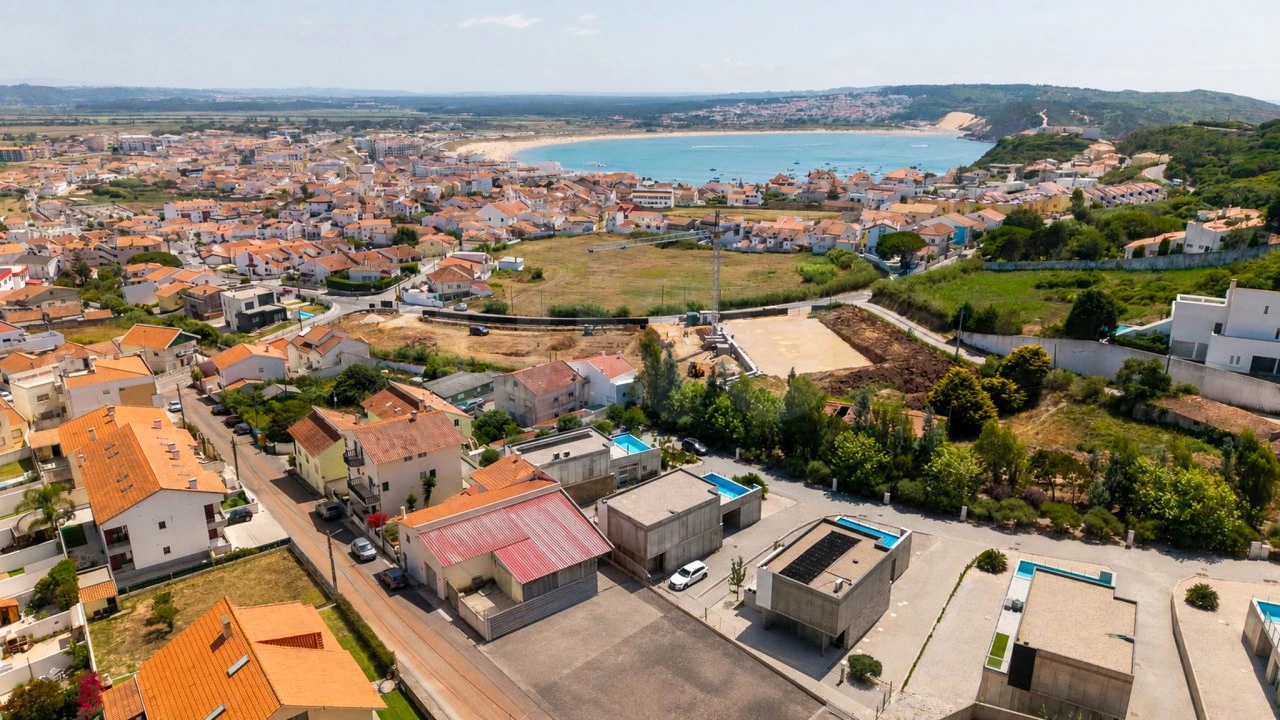 Moradia T3 para Venda em São Martinho do Porto Foto 30