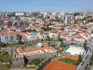Apartamento T1 para Venda em Aldoar, Foz do Douro e Nevogilde