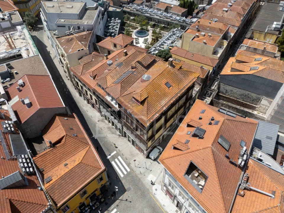 Prédio para Venda em Cedofeita, Santo Ildefonso, Sé, Miragaia, São Nicolau e Vitória Foto 9