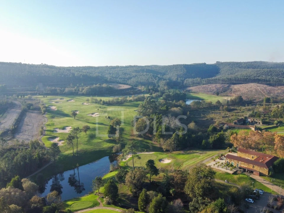 Moradia T3 para Venda em Água Longa Foto 25