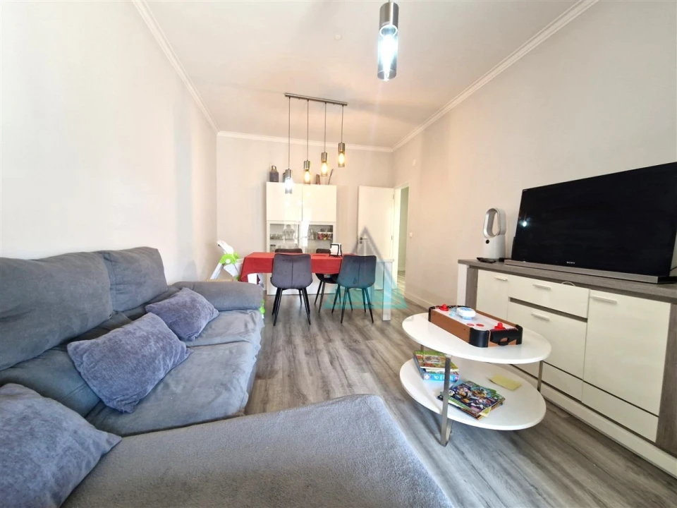 Apartamento T3 para Venda em Amora Foto 2
