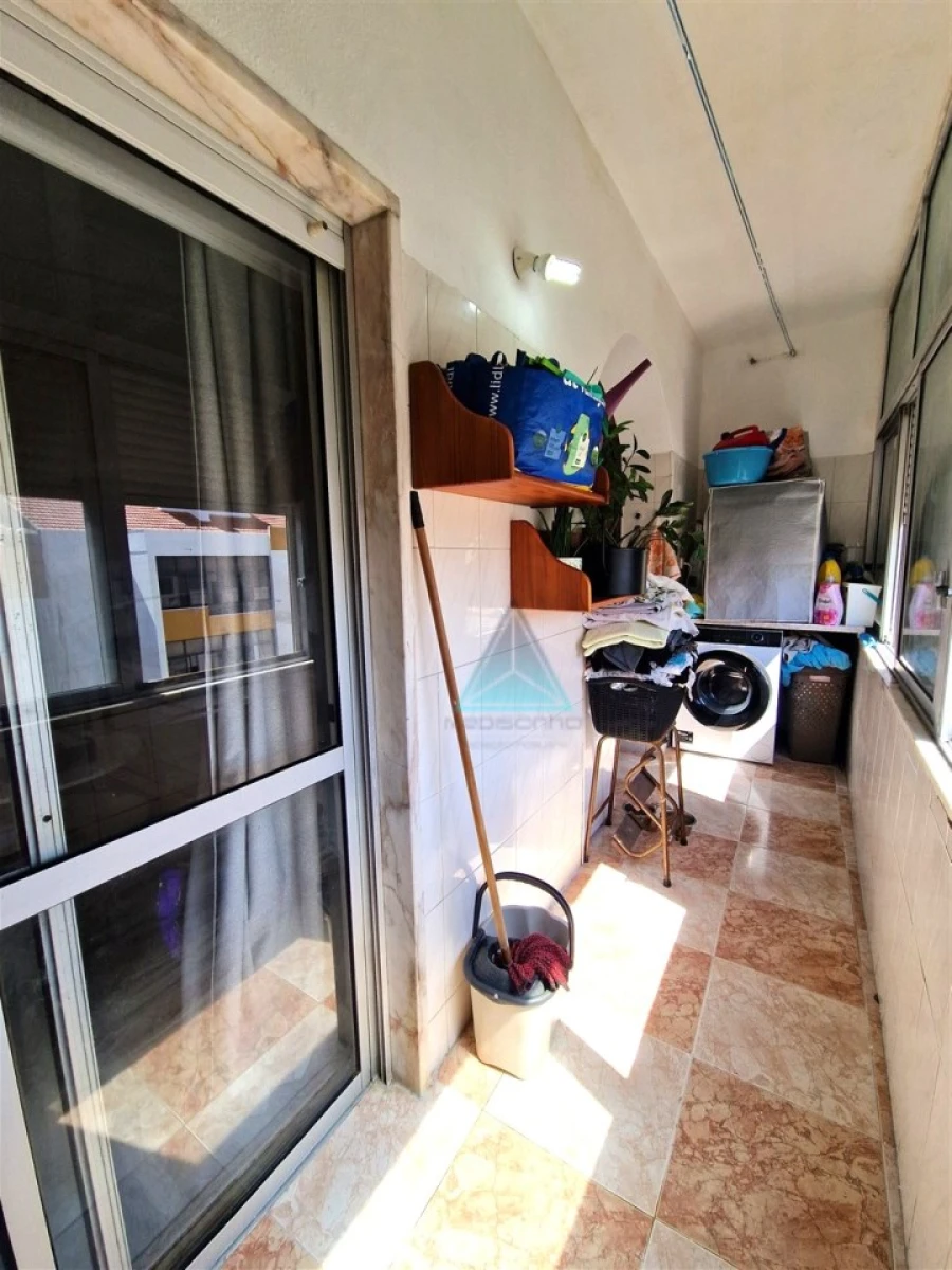 Apartamento T3 para Venda em Amora Foto 4