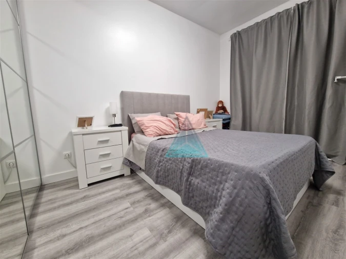 Apartamento T3 para Venda em Amora Foto 11