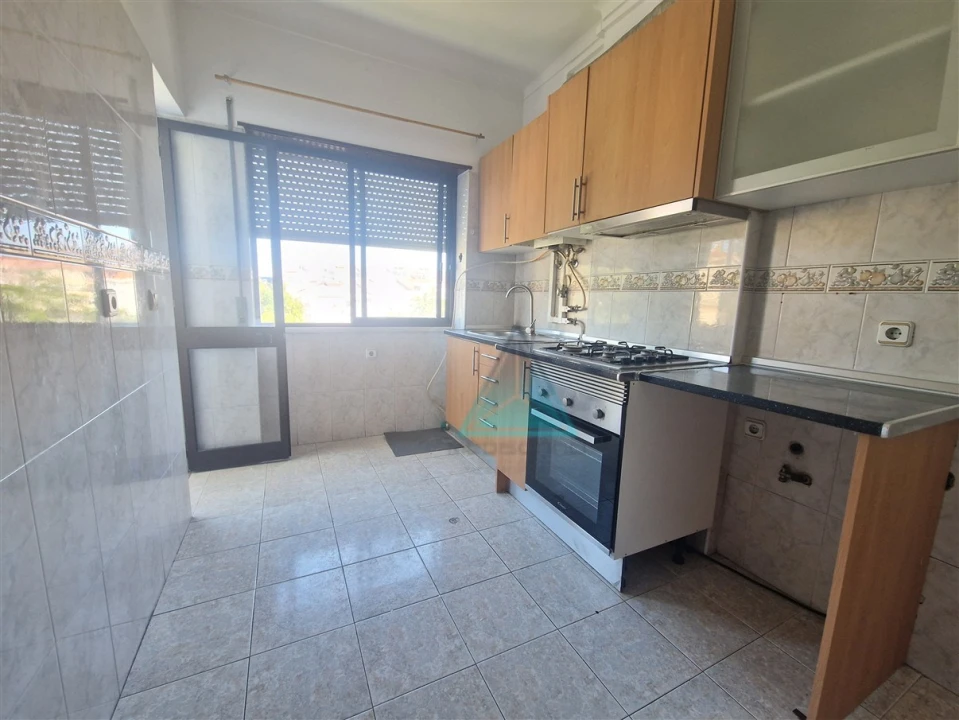 Apartamento T3 para Venda em Amora Foto 5