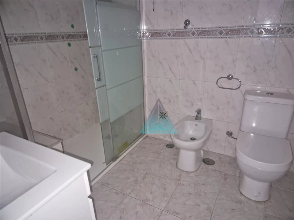 Apartamento T3 para Venda em Amora Foto 10