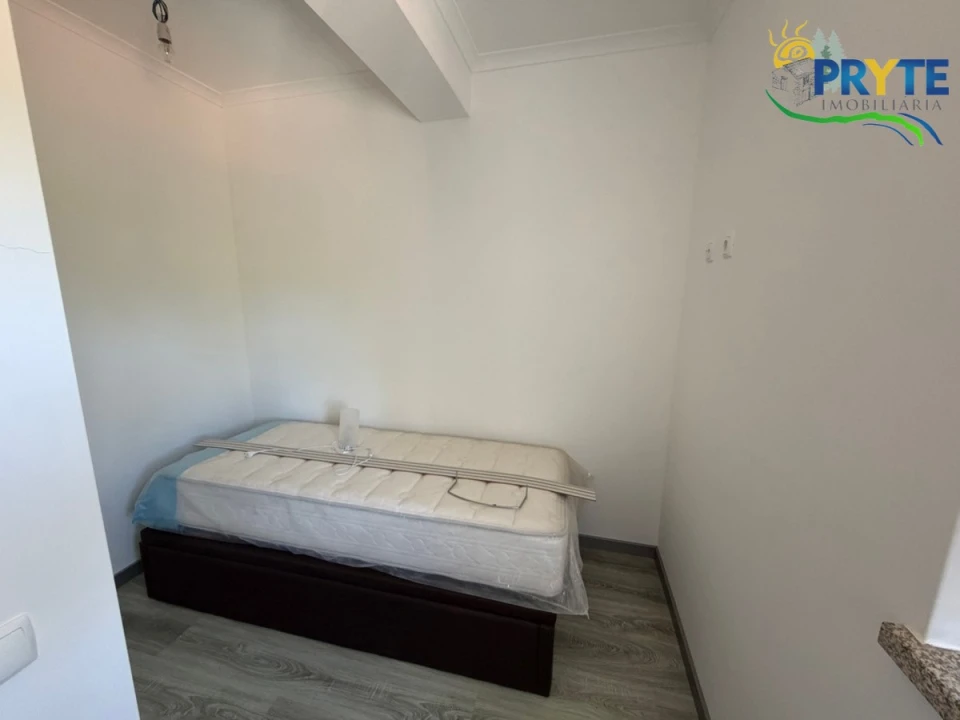Quinta T3 para Venda em Vila Facaia Foto 38
