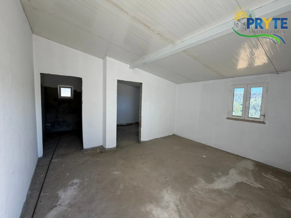 Quinta T3 para Venda em Vila Facaia Foto 42