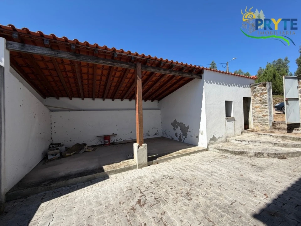 Quinta T3 para Venda em Vila Facaia Foto 47
