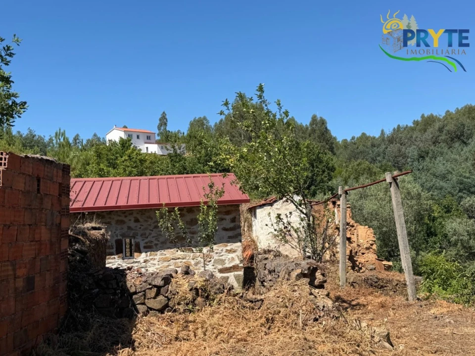 Quinta T3 para Venda em Vila Facaia Foto 74