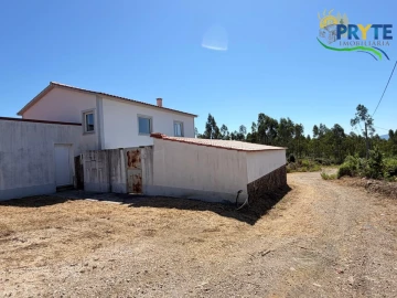 Quinta T3 para Venda em Vila Facaia