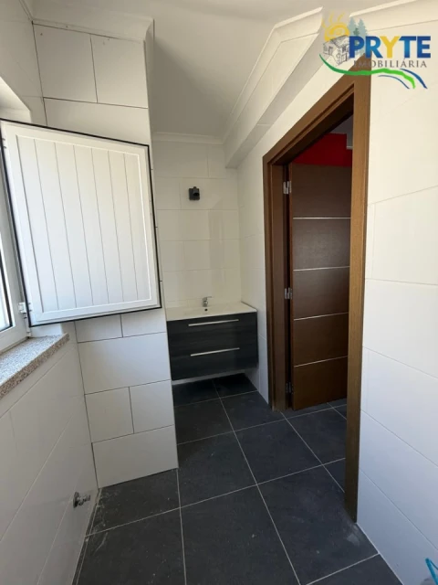 Quinta T3 para Venda em Vila Facaia
