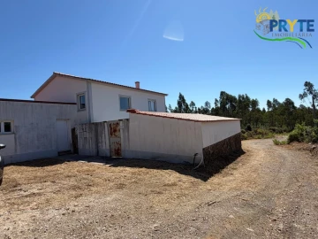 Quinta T3 para Venda em Vila Facaia