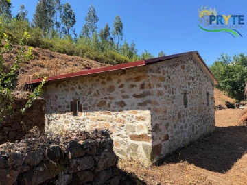 Quinta T3 para Venda em Vila Facaia
