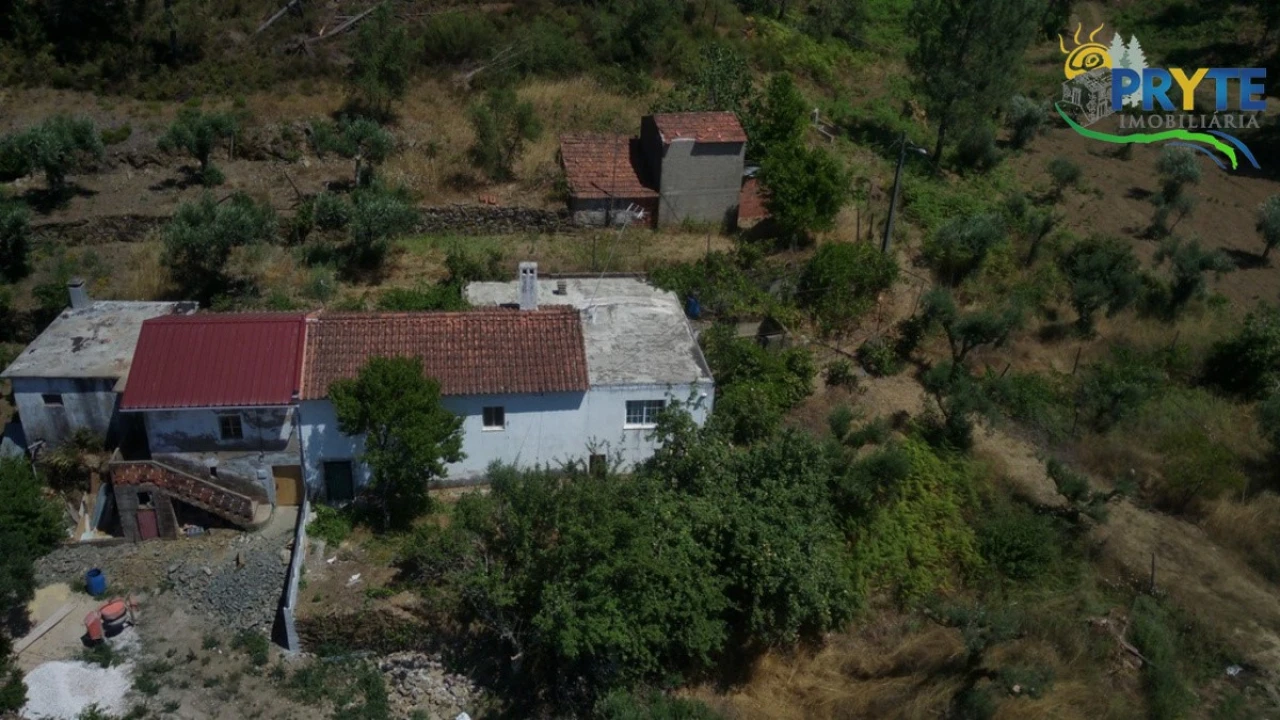 Moradia T3 para Venda em Sertã Foto 1