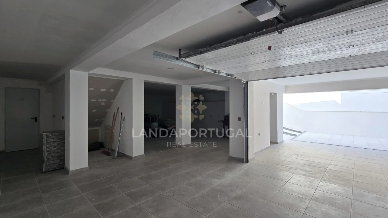 Moradia T3 para Venda em Portimão Foto 11