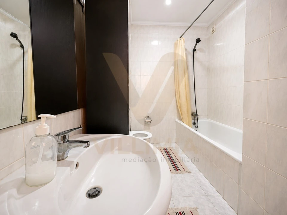 Apartamento T3 para Venda em Santa Comba Foto 17