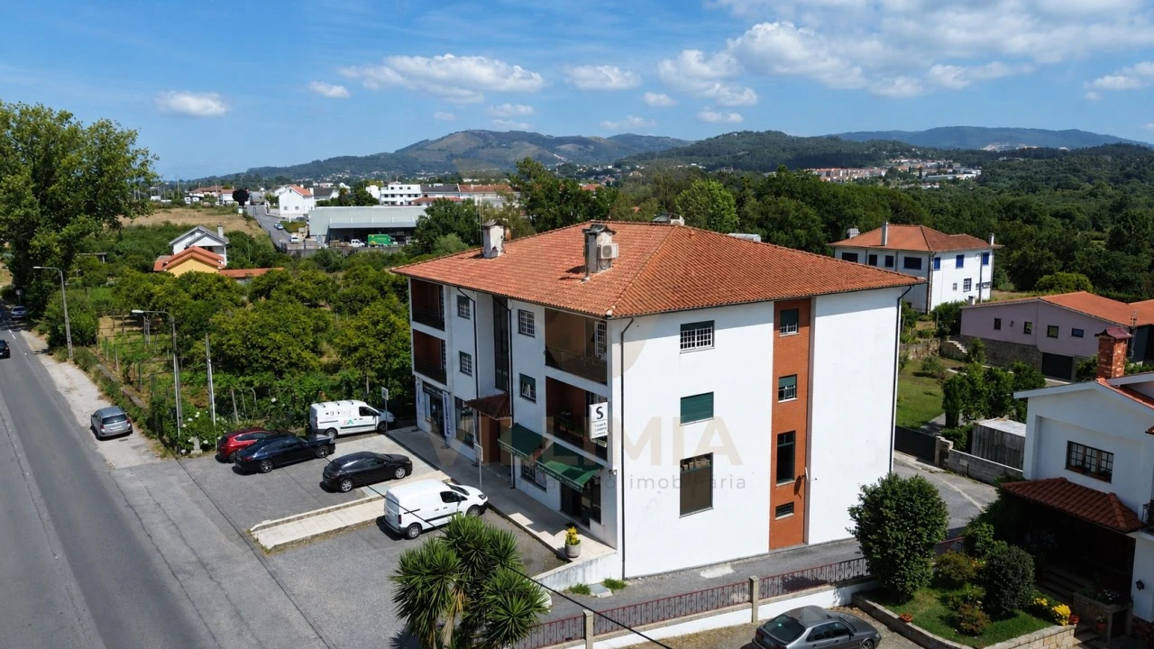 Apartamento T3 para Venda em Santa Comba Foto 2
