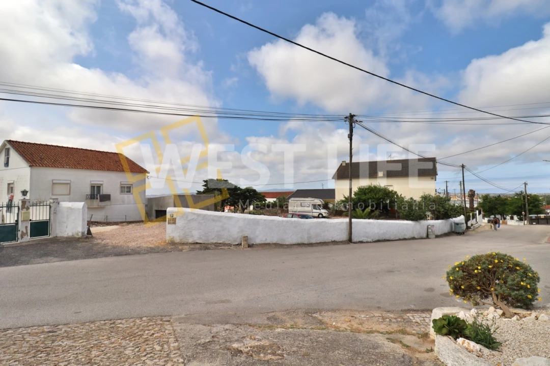 Garagem para Venda em Igreja Nova e Cheleiros Foto 8