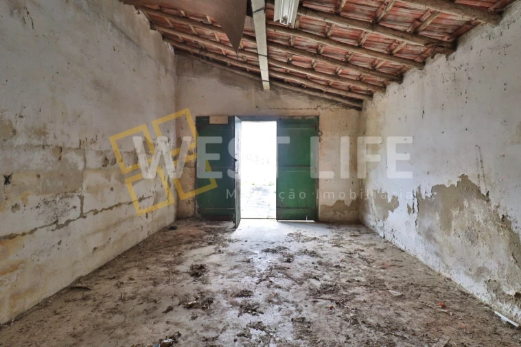 Garagem para Venda em Igreja Nova e Cheleiros Foto 4