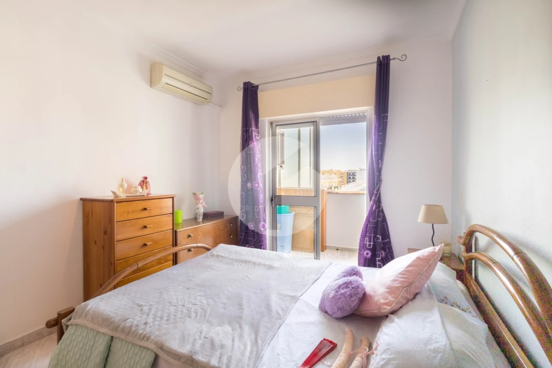 Apartamento T3 para Venda em Olhão Foto 7