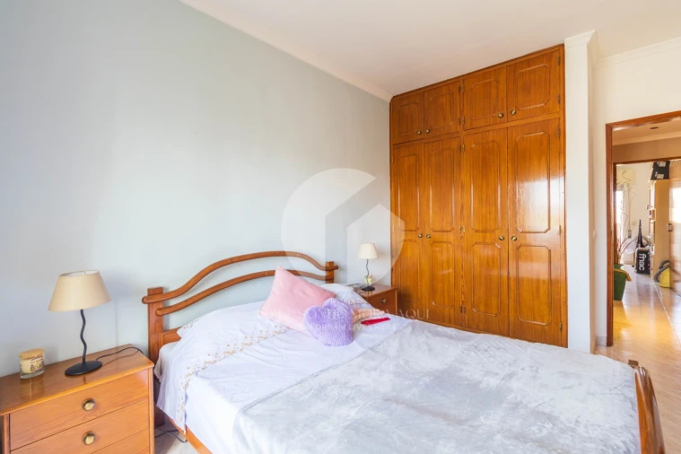 Apartamento T3 para Venda em Olhão Foto 8