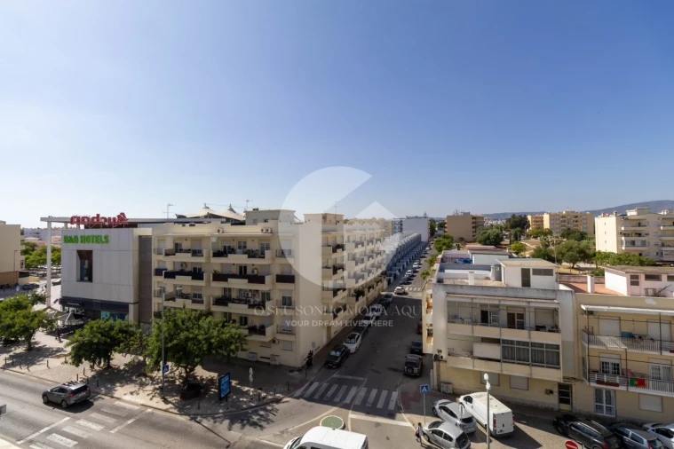 Apartamento T3 para Venda em Olhão Foto 15