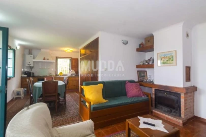 Moradia T3 para Venda em Oliveira do Douro