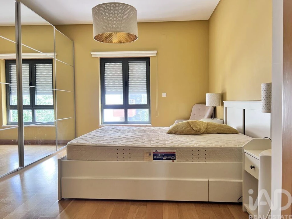 Apartamento T2 para Arrendamento em Santa Maria, São Pedro e Matacães Foto 15