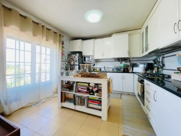 Moradia T4 para Venda em Eiras e São Paulo de Frades