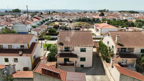 Moradia T4 para Venda em Golegã