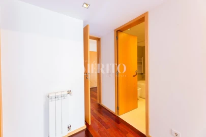 Apartamento T3 para Venda em Vila Nova de Famalicão e Calendário