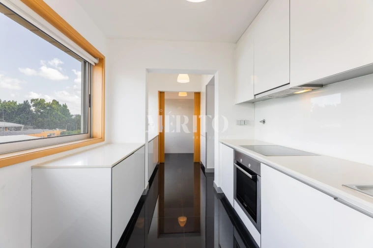 Apartamento T3 para Venda em Vila Nova de Famalicão e Calendário Foto 7