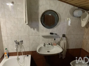 Terreno para Venda em Castedo e Cotas