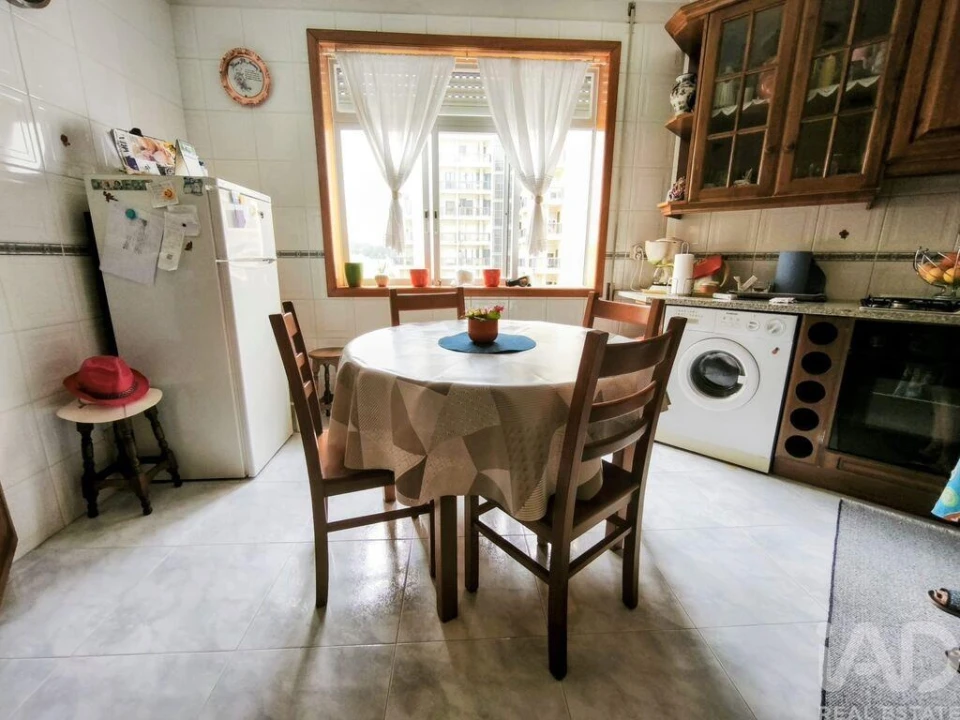 Apartamento T2 para Venda em Chafe Foto 12