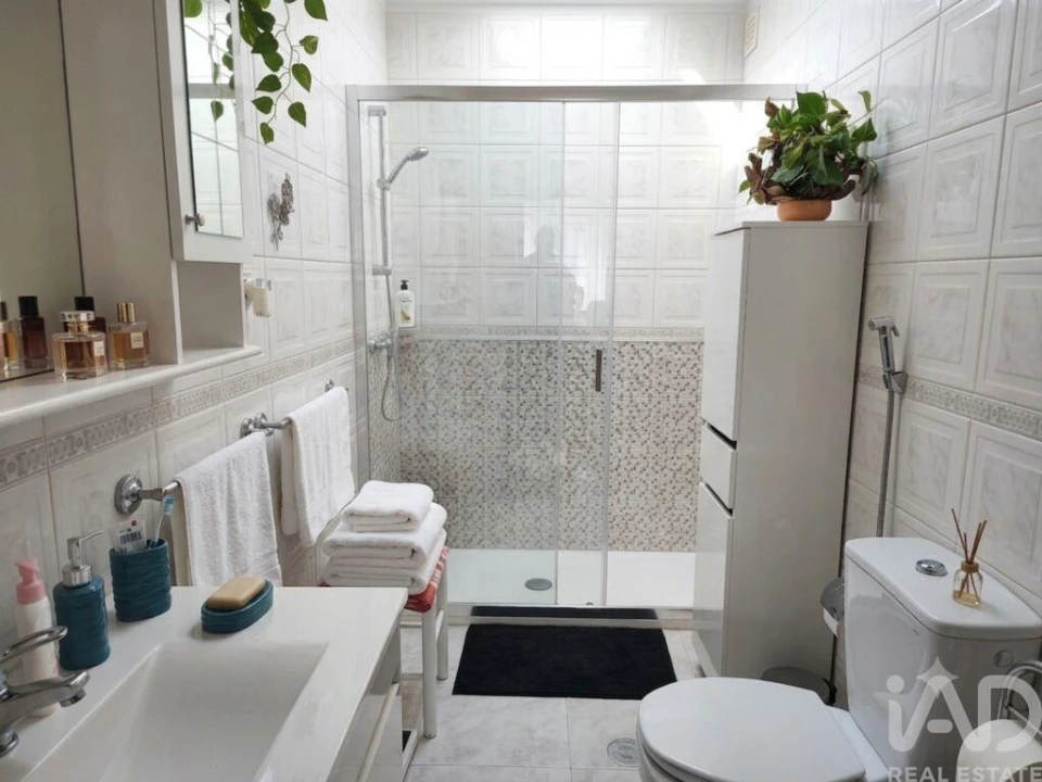 Apartamento T2 para Venda em Chafe Foto 3