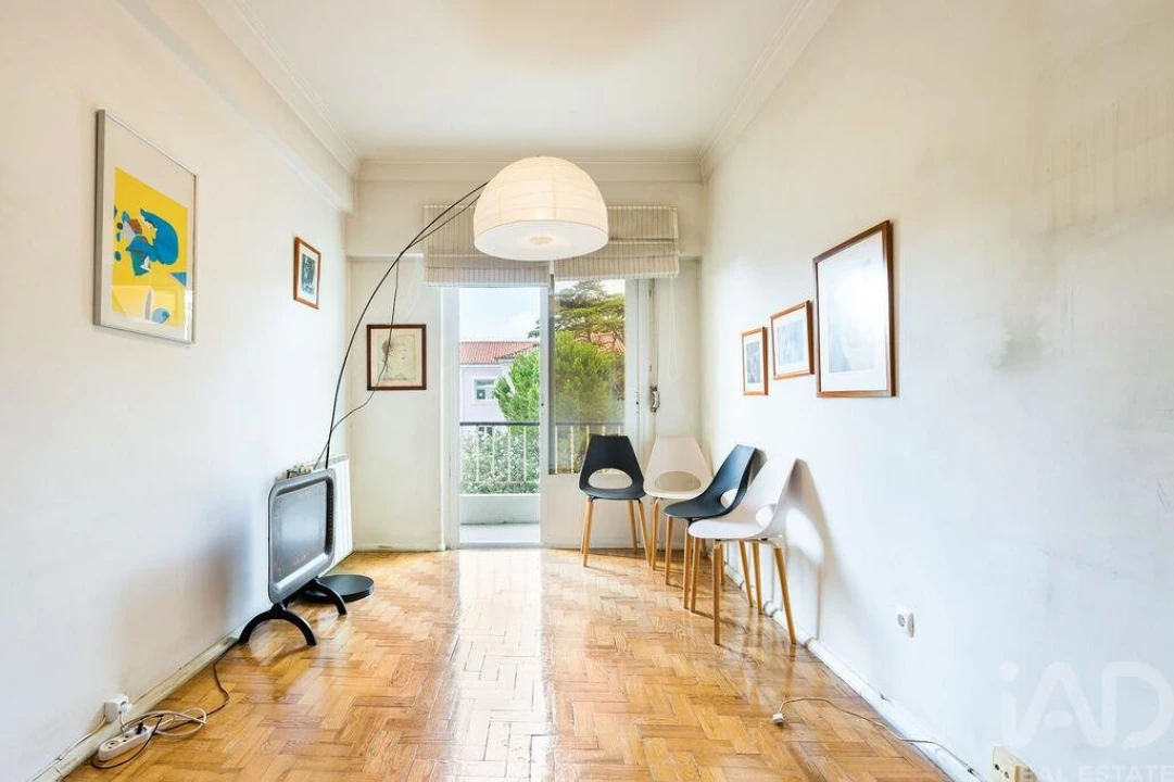 Apartamento T2 para Venda em São Vicente Foto 1