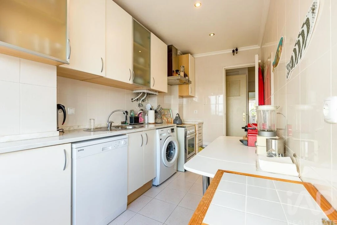 Apartamento T2 para Venda em São Vicente Foto 6