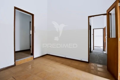 Moradia T4 para Venda em Gondomar (São Cosme), Valbom e Jovim