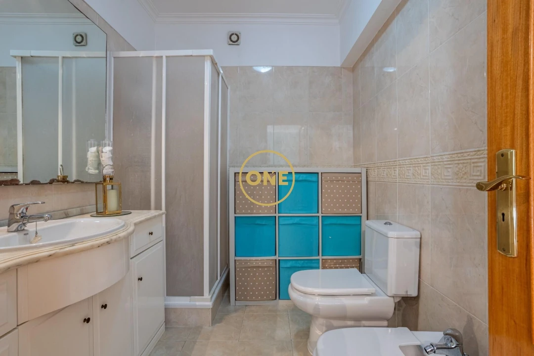 Apartamento T3 para Venda em Póvoa de Santa Iria e Forte da Casa Foto 24