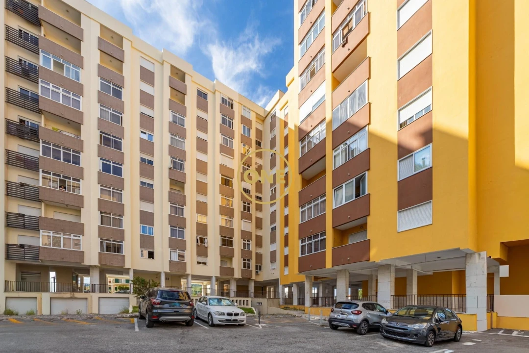 Apartamento T3 para Venda em Póvoa de Santa Iria e Forte da Casa Foto 32