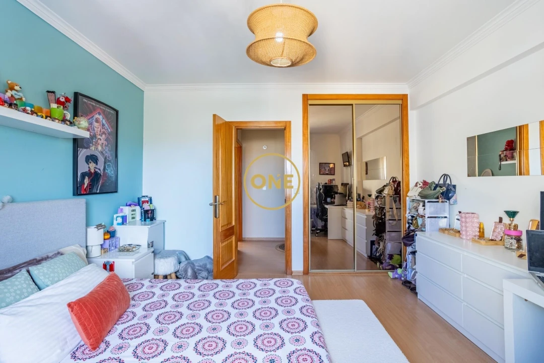 Apartamento T3 para Venda em Póvoa de Santa Iria e Forte da Casa Foto 26