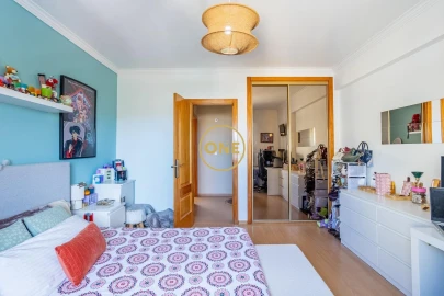 Apartamento T3 para Venda em Póvoa de Santa Iria e Forte da Casa