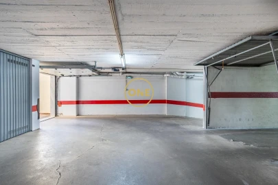 Apartamento T3 para Venda em Póvoa de Santa Iria e Forte da Casa
