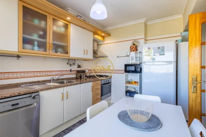 Apartamento T3 para Venda em Póvoa de Santa Iria e Forte da Casa