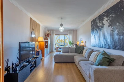 Apartamento T3 para Venda em Póvoa de Santa Iria e Forte da Casa
