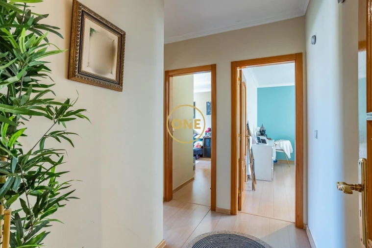 Apartamento T3 para Venda em Póvoa de Santa Iria e Forte da Casa Foto 20